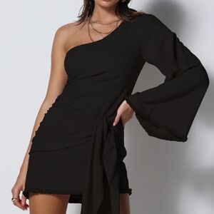 RUNAWAY THE LABEL Liana Dress Black